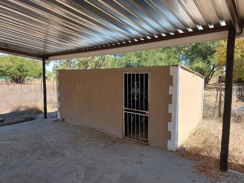 2 Bedroom Property for Sale in Nieuwoudtville Northern Cape